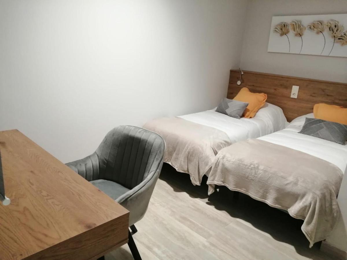 Appartamento Calderon La Roda Esterno foto